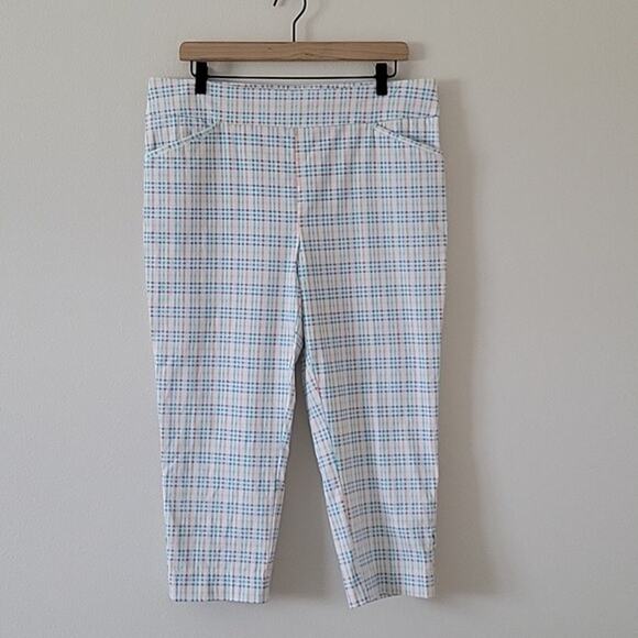 Chico's Perfect Stretch Josie Capri Pull-on Pants Size 14/Large - Picture 1 of 8